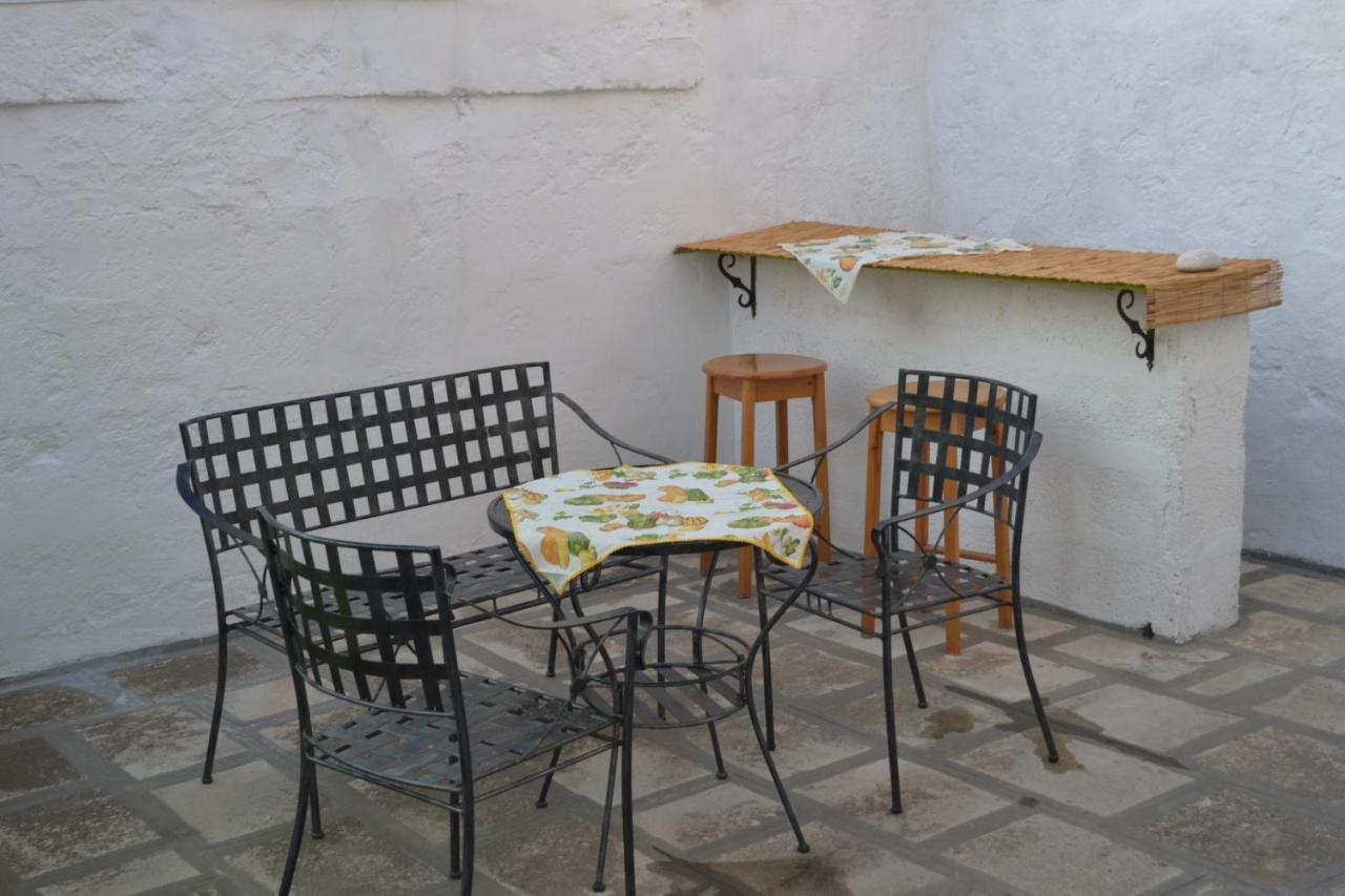Casa Vacanze Raggio Di Sole Monopoli Villa Exterior photo